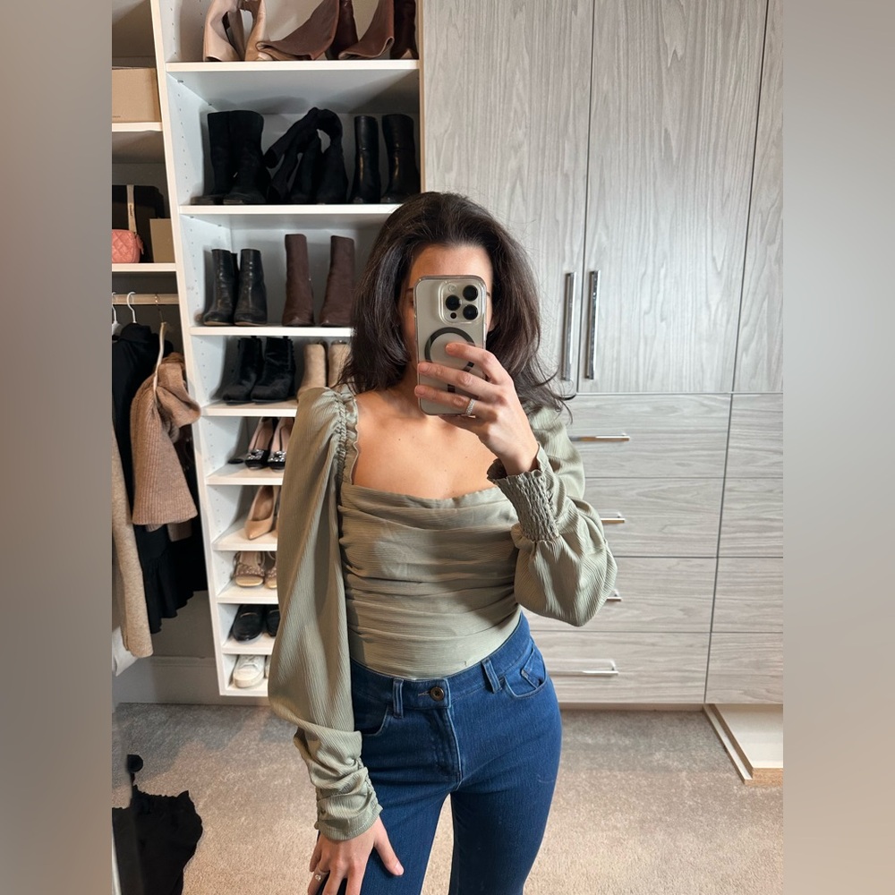ASTR the label top